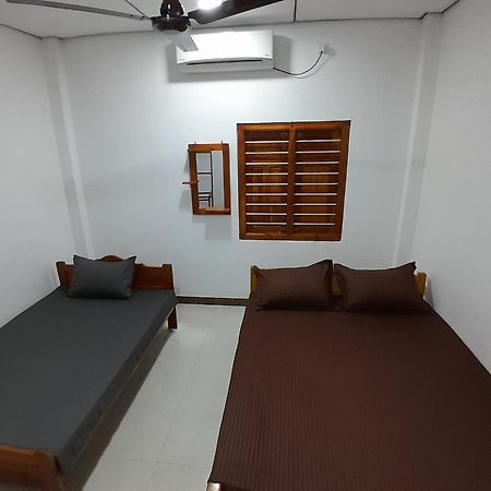 Rose Fort Homestay Jaffna Ngoại thất bức ảnh