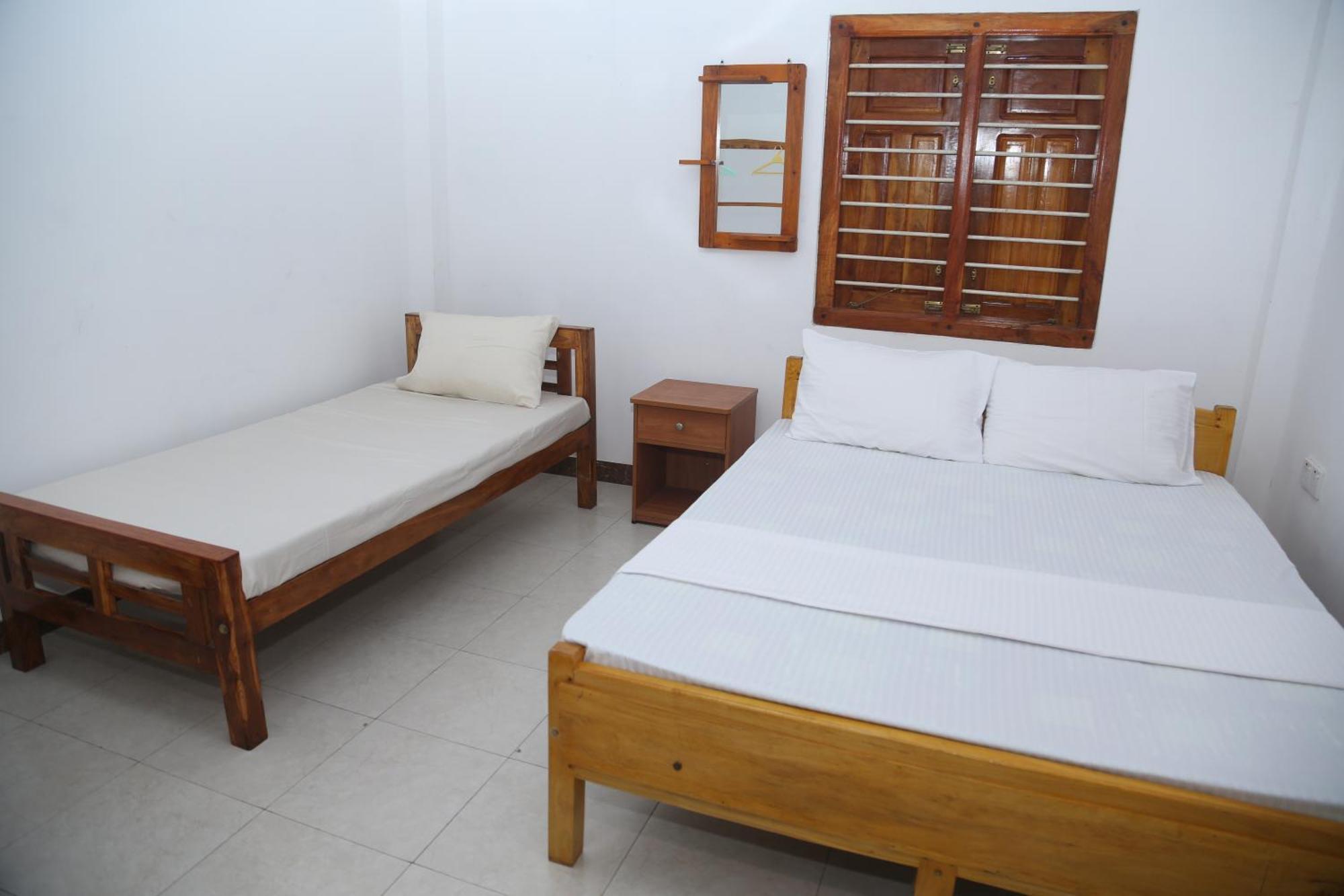 Rose Fort Homestay Jaffna Ngoại thất bức ảnh