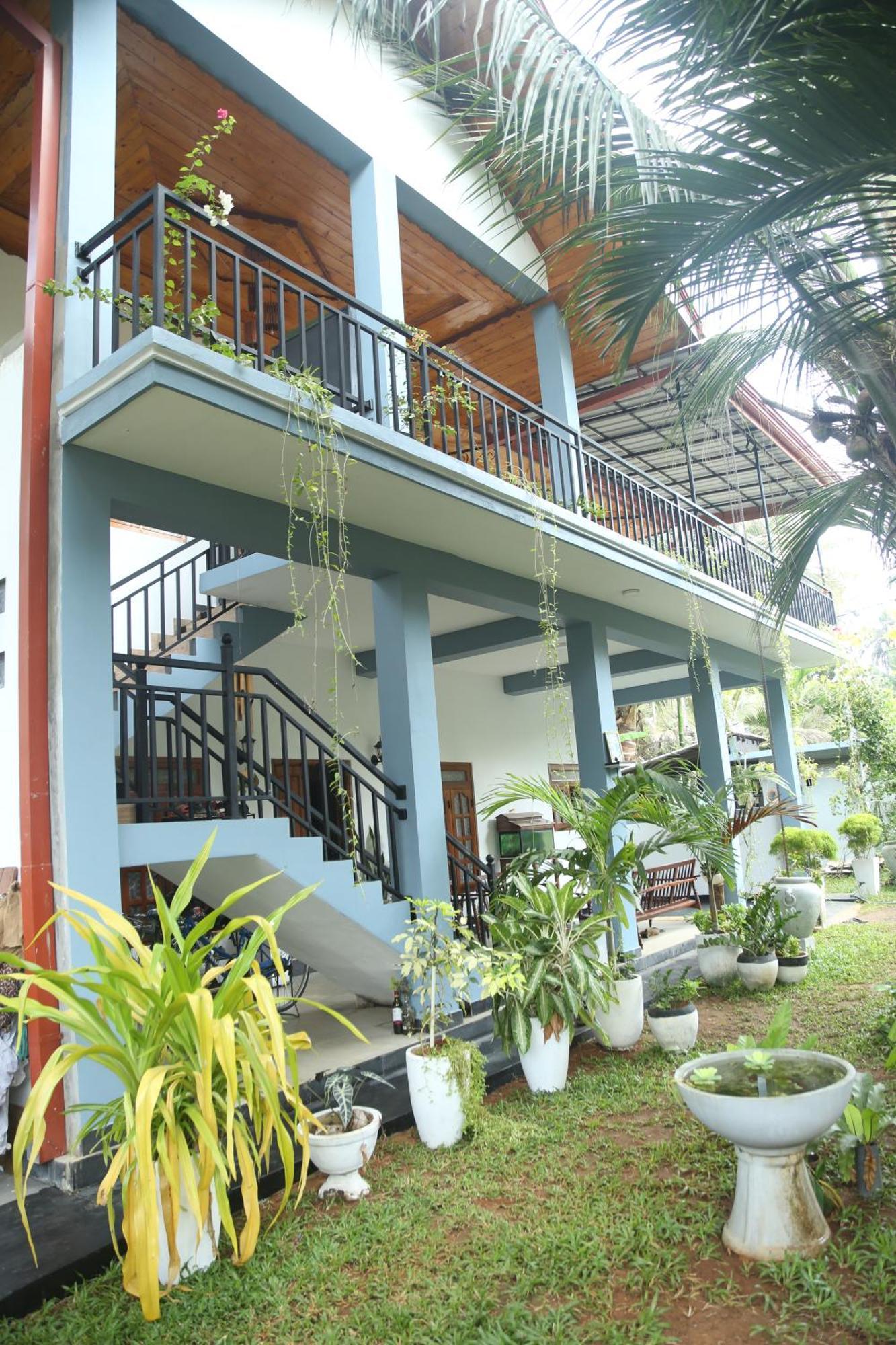 Rose Fort Homestay Jaffna Ngoại thất bức ảnh
