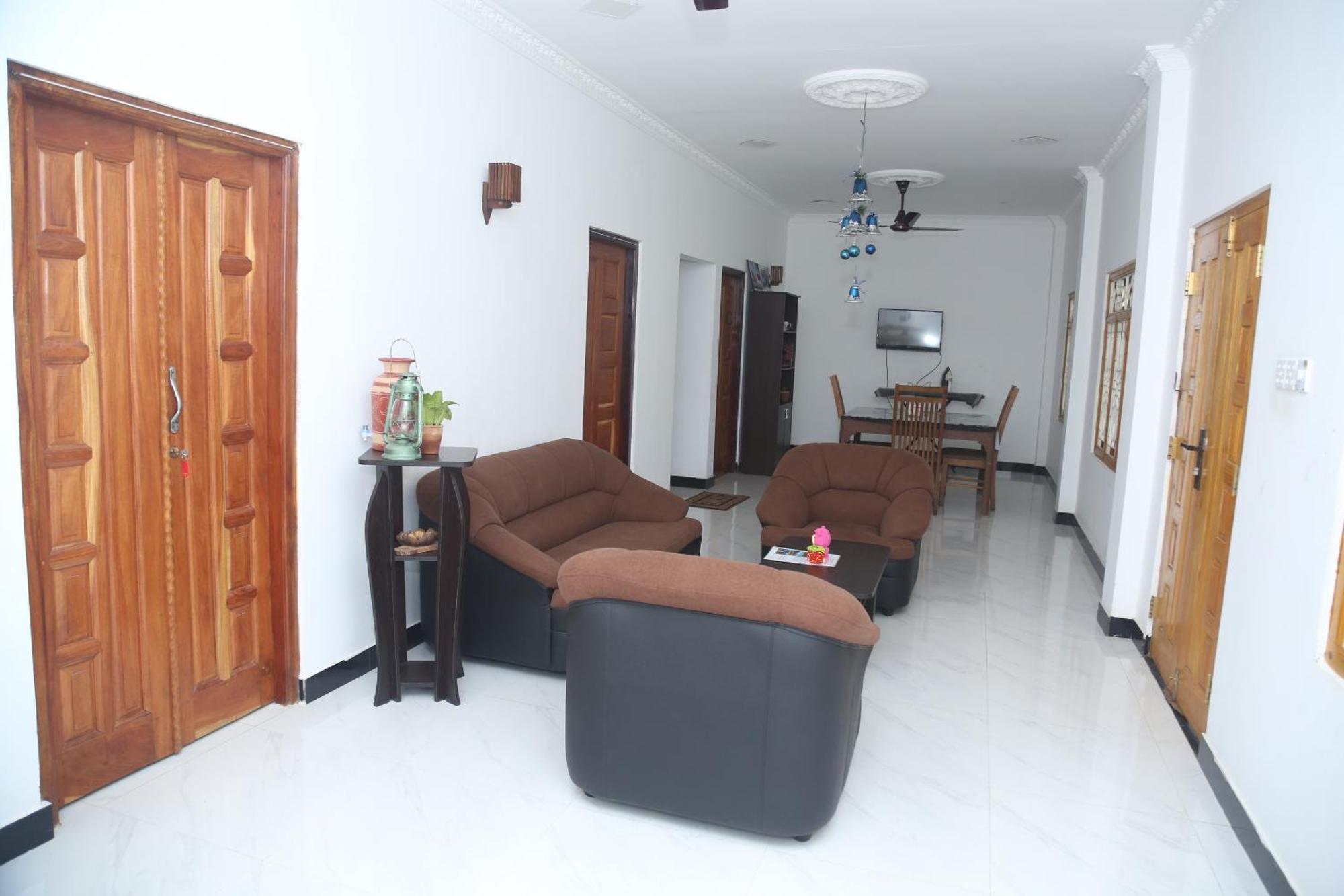 Rose Fort Homestay Jaffna Ngoại thất bức ảnh