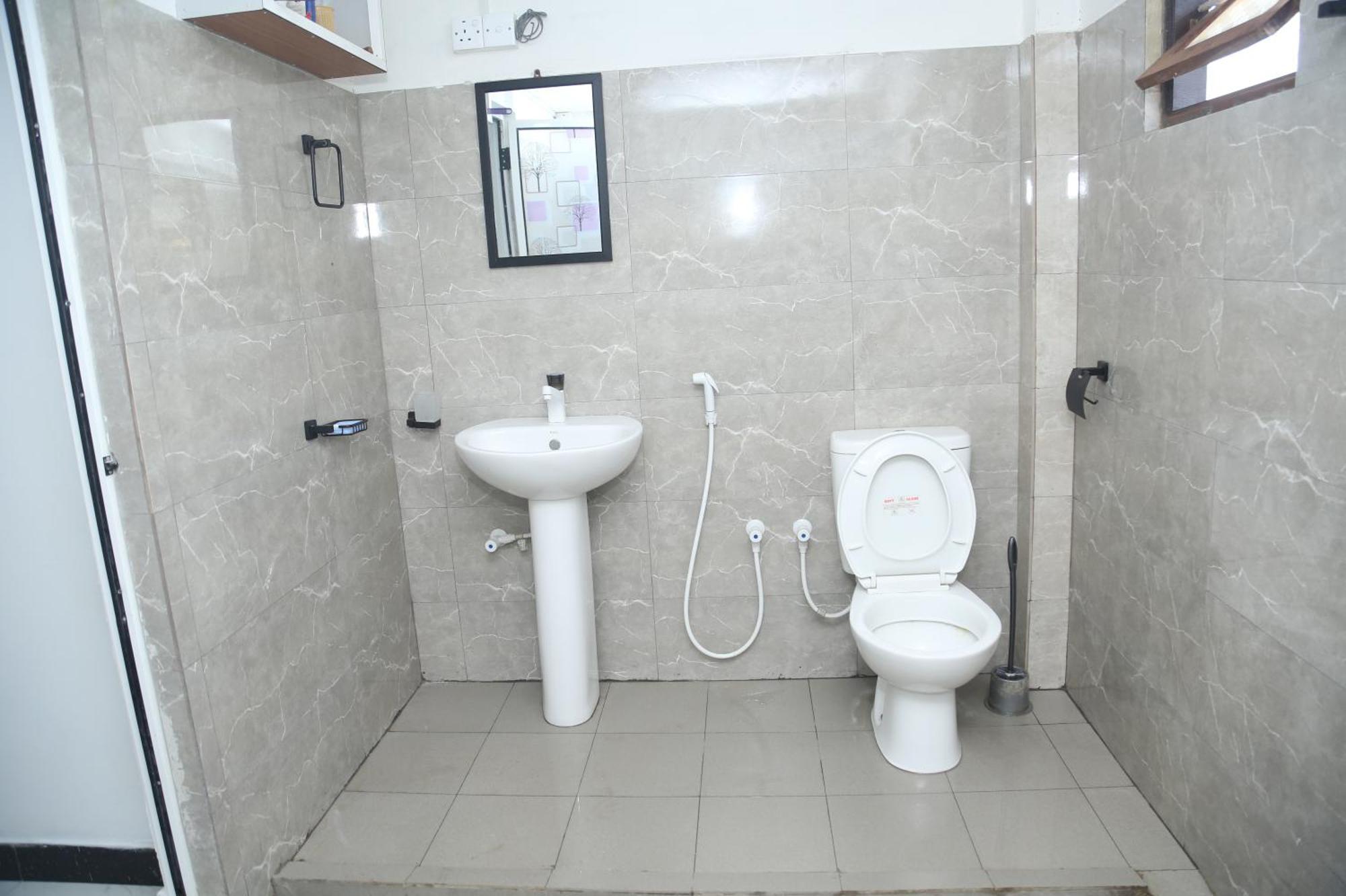 Rose Fort Homestay Jaffna Ngoại thất bức ảnh