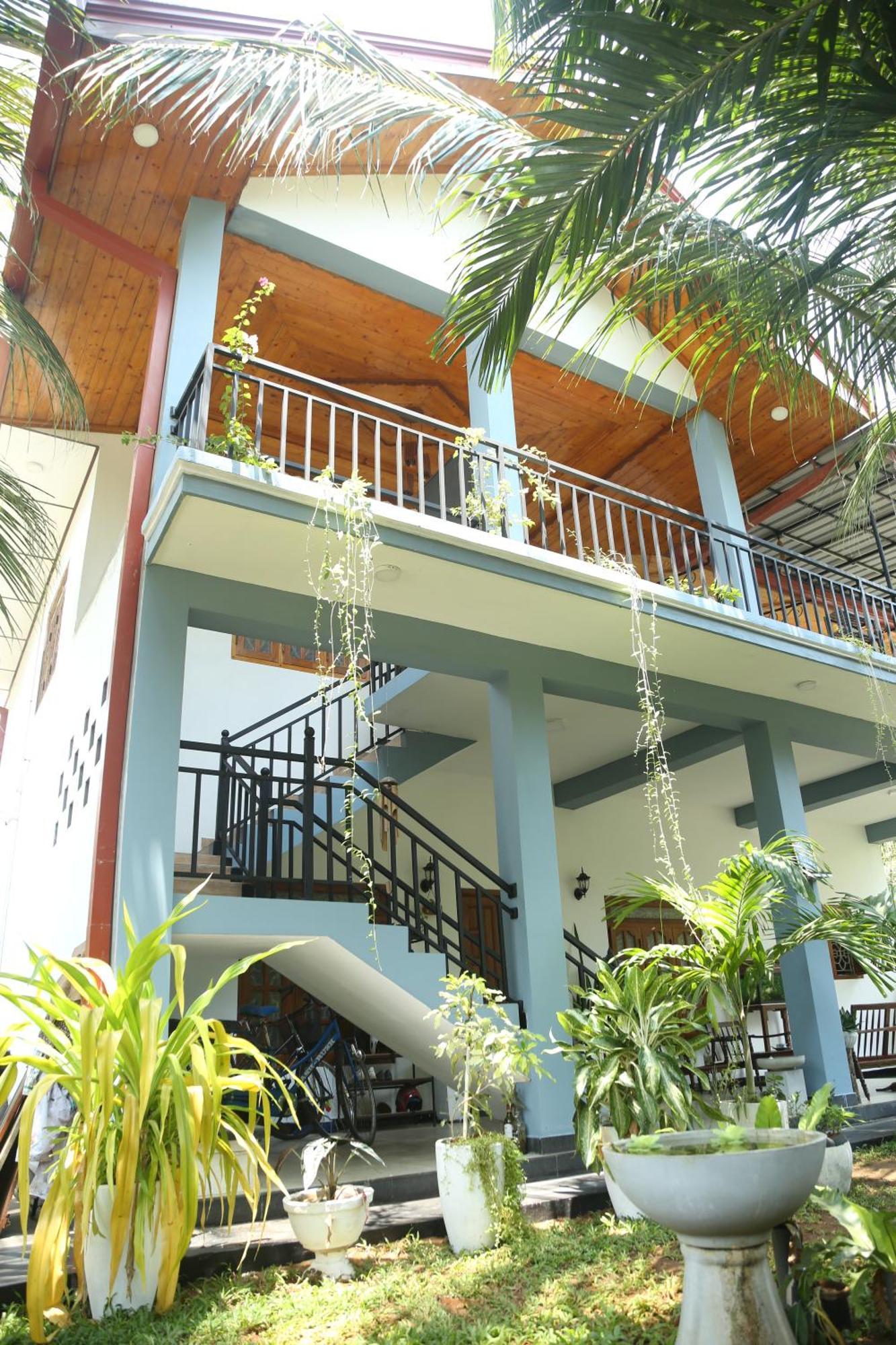 Rose Fort Homestay Jaffna Ngoại thất bức ảnh