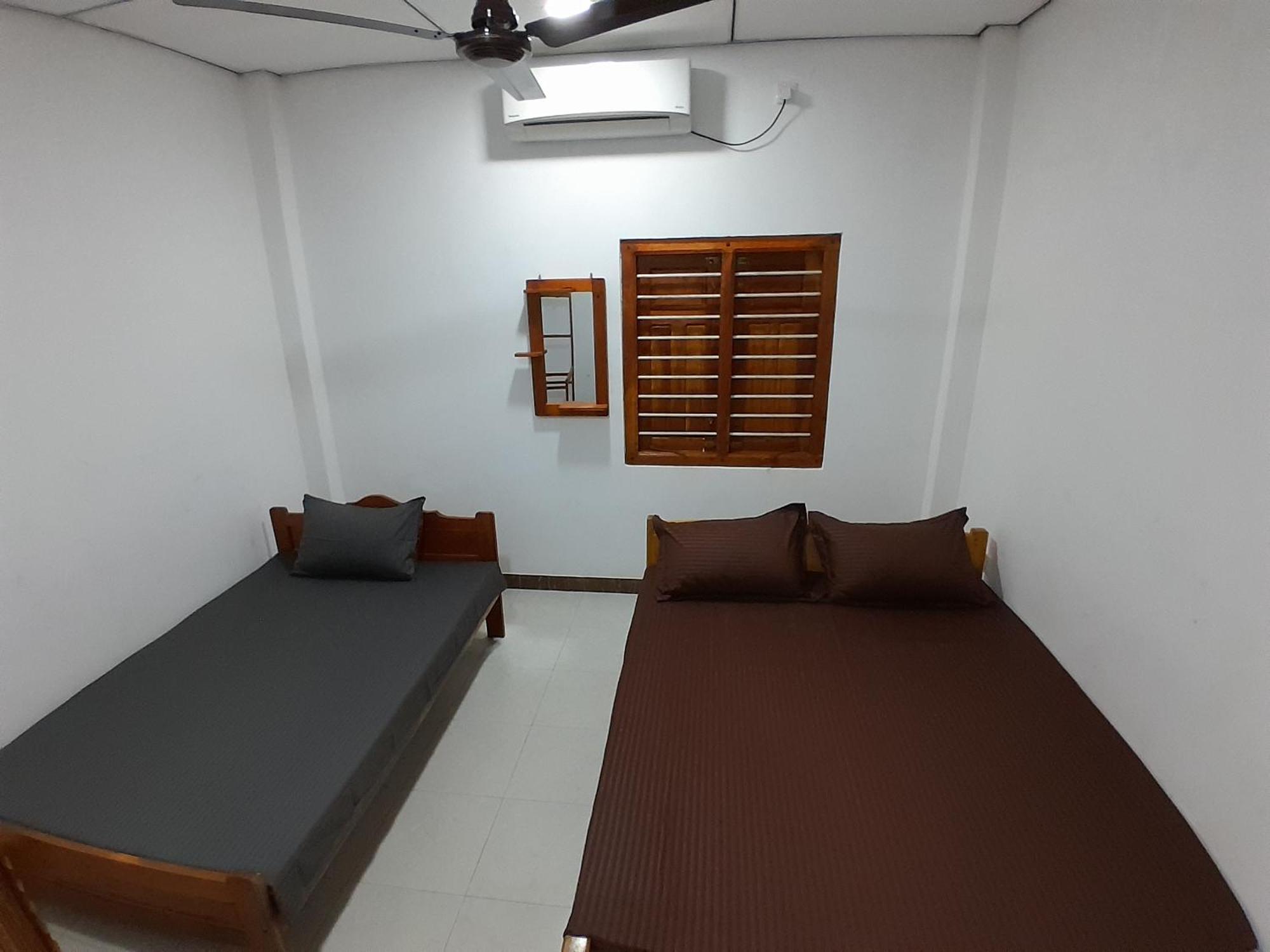 Rose Fort Homestay Jaffna Ngoại thất bức ảnh